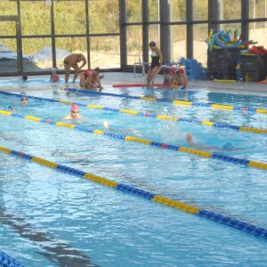 Al Geirino 12 ore di nuoto per beneficenza