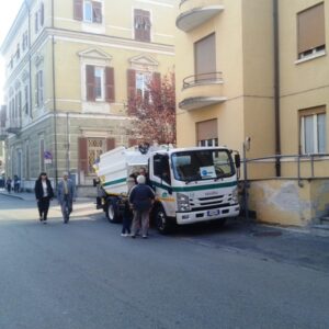 Rifiuti, da oggi Ecobus anche in periferia