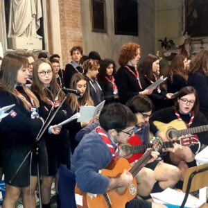 Scout: crescita continua a cavallo del millennio