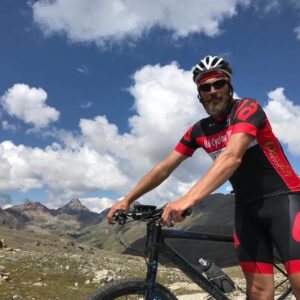 Max Oliva centra la top ten alla Trans Am Bike Race