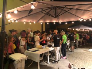 ”Un americano a Ovada”: Dolcetto e cabaret in Enoteca