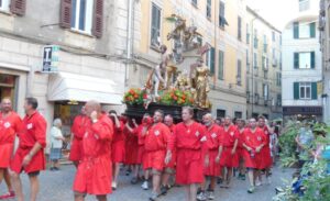 L’Accademia Urbense celebra il raduno delle Confraternite su Urbs
