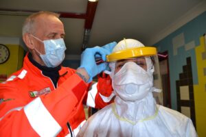 Coronavirus: 689 positivi in regione, 136 in provincia