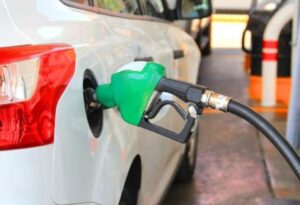 Insorgono i benzinai: da stanotte chiusure su autostrade e tangenziali