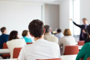 Regione, via libera alla formazione in presenza