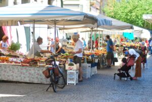 Piemonte, il 90% degli over 16 aderenti ha ricevuto almeno una dose di vaccino