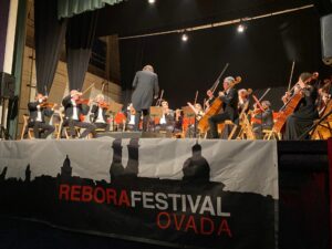 Teatro comunale: primo maggio in musica con “La Rebora”