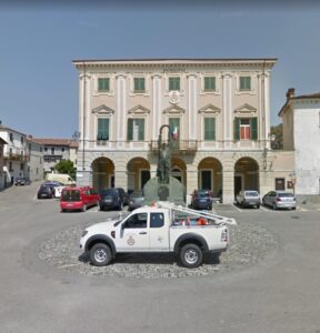 Molare, volti e nomi dei candidati: la corsa elettorale ai nastri di partenza