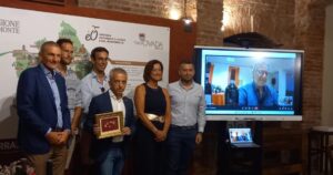 “Premio Ferrando” Gianni Fabrizio celebra il sommelier ovadese
