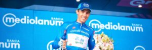 Galà del Ciclismo: Tacchino premia Diego Rosa