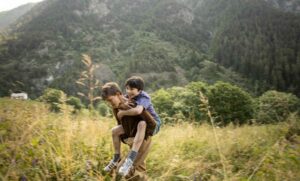 Storia d’amore e d’amicizia: “Le otto montagne”