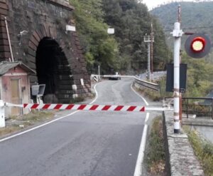 Strada del Turchino, ultima notte di lavori sui passaggi a livello