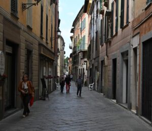 I deceduti doppiano i nati: nuovo calo nella popolazione