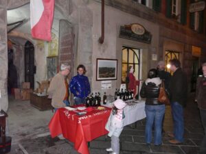 Vino e Tartufi, i produttori locali tra via San Paolo e via Cairoli