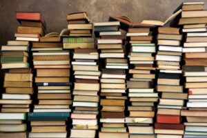 Libri e zaini da riutilizzare. Torna il centro per la raccolta