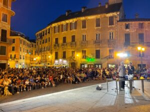 Ovadabanda: torna in città l’uomo gatto