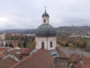 Parrocchia, una serata di street food finanzia l’intervento al tetto