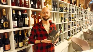 Paolo Alpa, il romanzo di esordio finanziato dai lettori