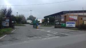 Geirino, l’opposizione critica a tutto campo