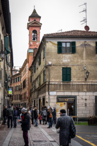 Commercio, gruppo di operatori spinge per una nuova associazione