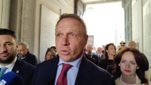 Lollobrigida a Casale per parlare di vino