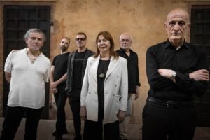 Peppe Servillo rilegge il grande Lucio Battisti in chiave jazz