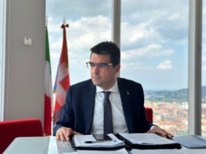 Regione, costituzione in giudizio a sostegno dell’Autonomia