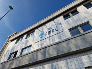 Amag risponde alle accuse: “Gruppo riorganizzato, ora più efficiente”