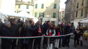 Vino e Tartufi, la città tra sapori e aromi