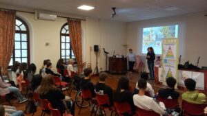 Alcol e stupefacenti: Cigno dialoga con gli studenti delle superiori