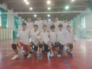 Istituto Pertini, squadra cadetti seconda ai Regionali di volley