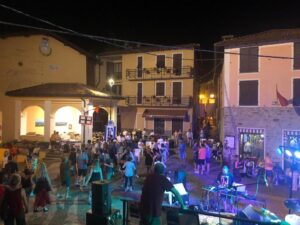 Mornese, torna Vinbundò tra musica, artigianato e prodotti tipici