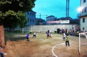 Don Salvi, clima pesante. Gli organizzatori minacciano di chiudere