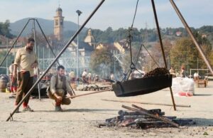 Expo Valle Stura: il fascino del treno storico e la castagnata