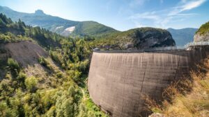 Dramma del Vajont, la mostra fotografica sostiene Fondazione Cigno