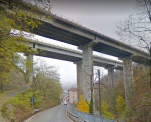 A26, viadotto Gargassa: segnalati sassi piovuti dall’alto