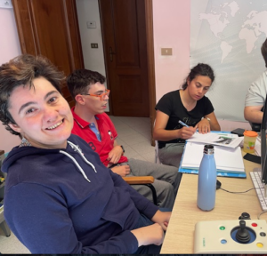 Vedrai, le disabilità di riducono attraverso le tecnologie digitali